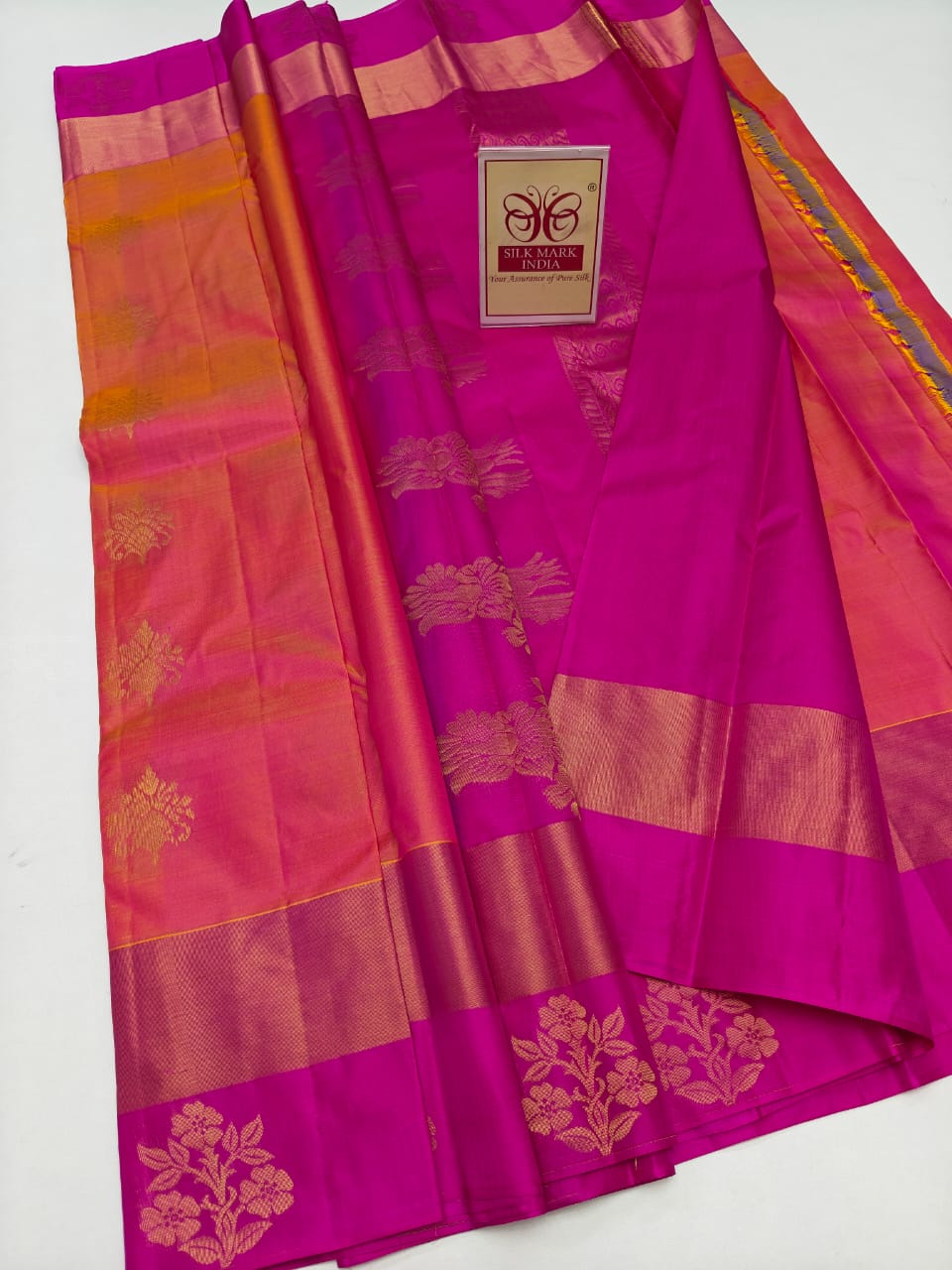 Authentic Dual-Tone Peach Sunset & Vibrant Rani Pink Pure Silk Kanjivaram Saree